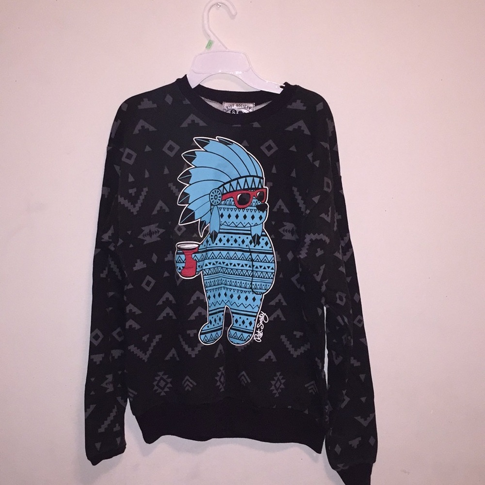 Graphics sweater